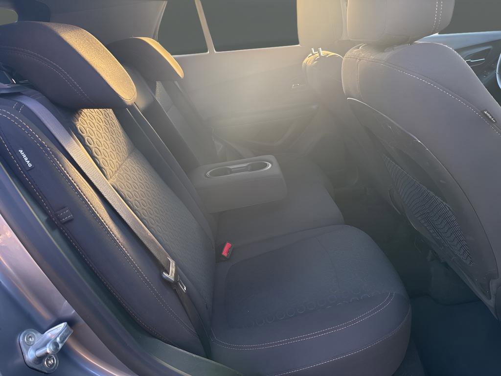 Used 2020 Chevrolet Trax LS w/ Tint and Cruise Package image 27