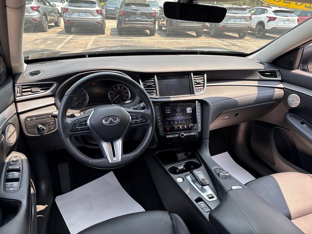 Used 2023 INFINITI QX50 Luxe AWD/4WD image 11