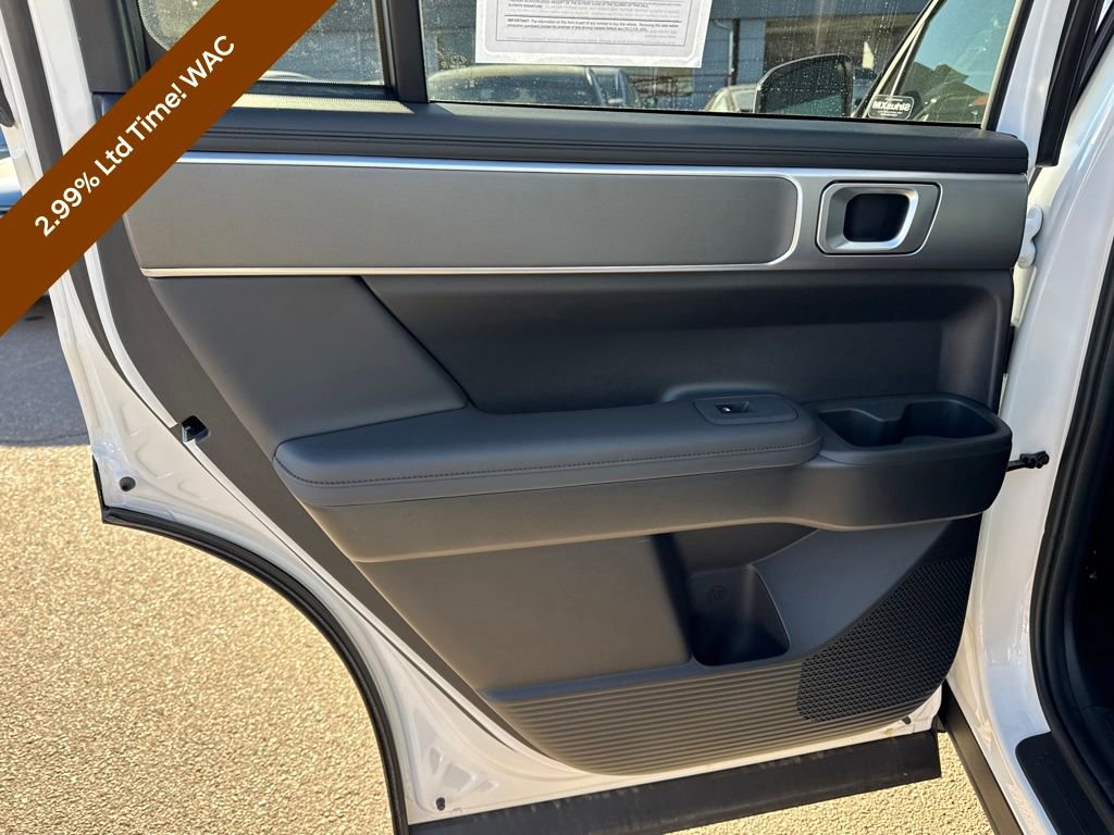 Used 2026 Hyundai Santa Fe SEL image 32