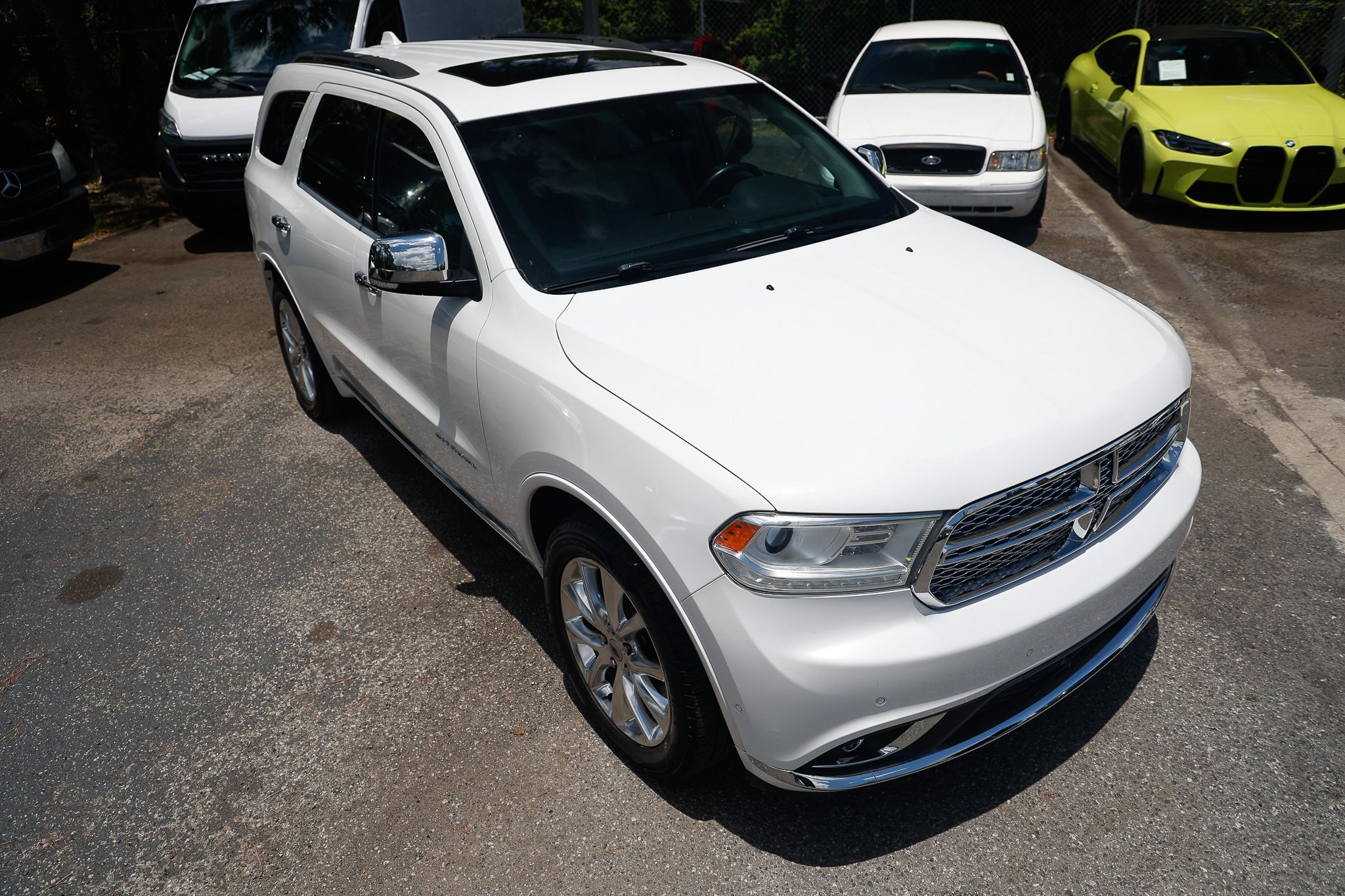Used 2019 Dodge Durango Citadel w/ Technology Group RWD image 19