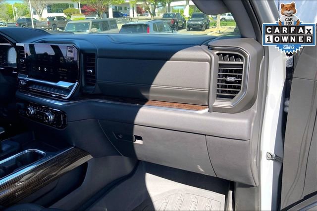 Used 2024 GMC Sierra 1500 Elevation w/ Elevation Premium Package image 16