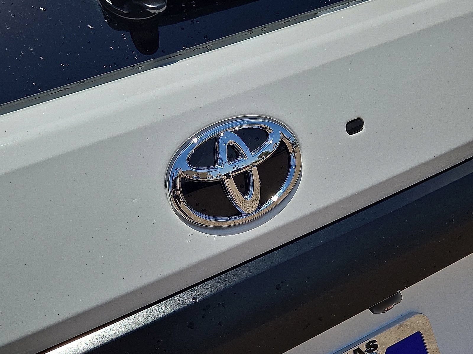 Used 2026 Toyota Sequoia SR5 AWD/4WD image 12