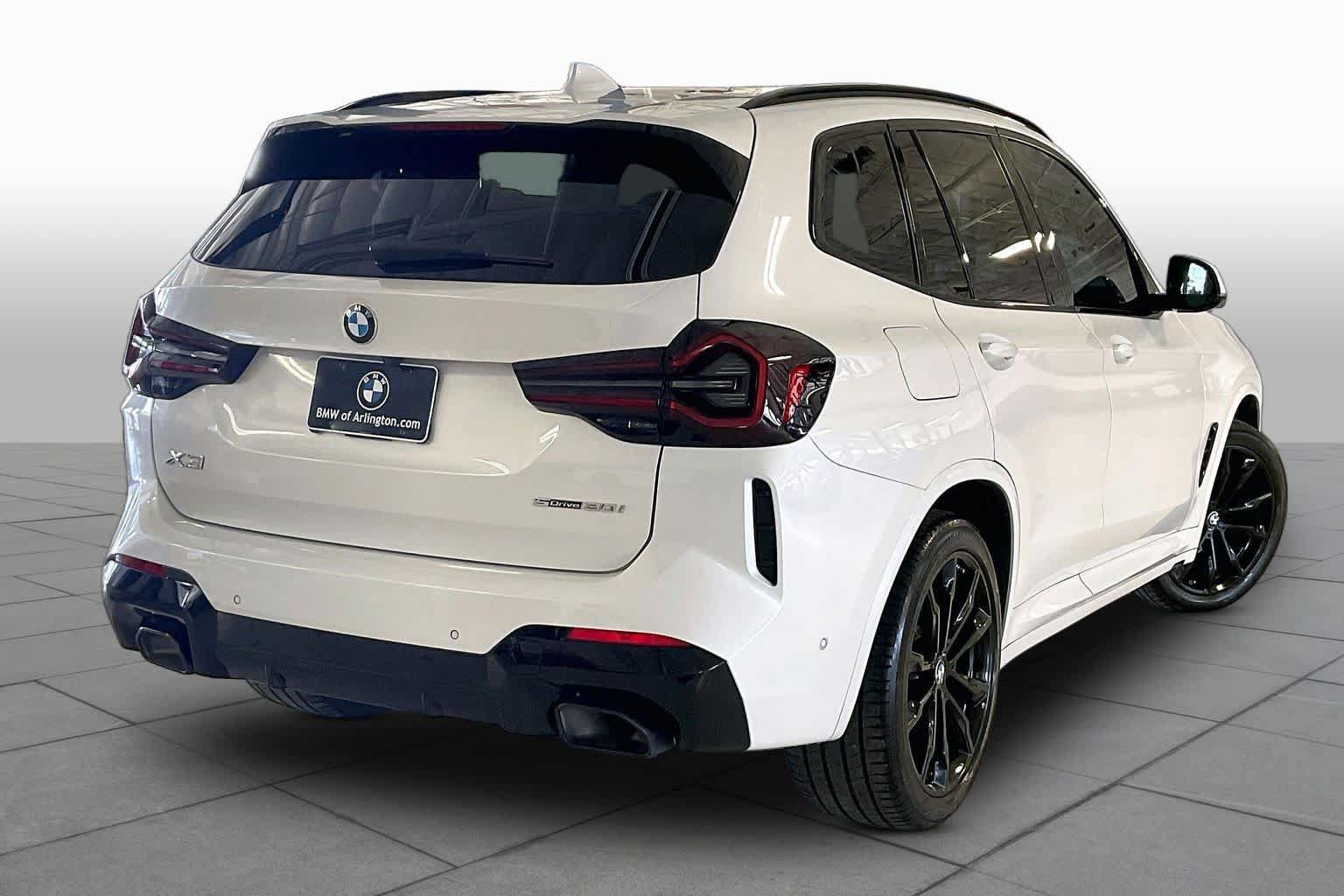 Used 2024 BMW X3 sDrive30i w/ M Sport Package RWD image 12