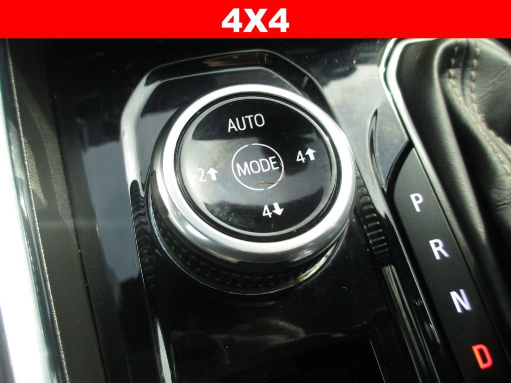 Used 2023 GMC Canyon Denali image 19