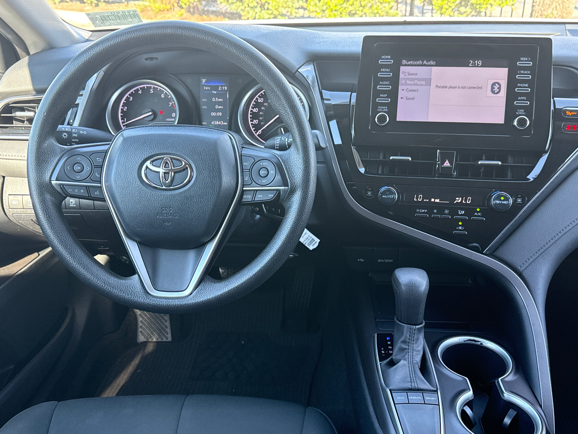 Used 2023 Toyota Camry LE FWD image 17