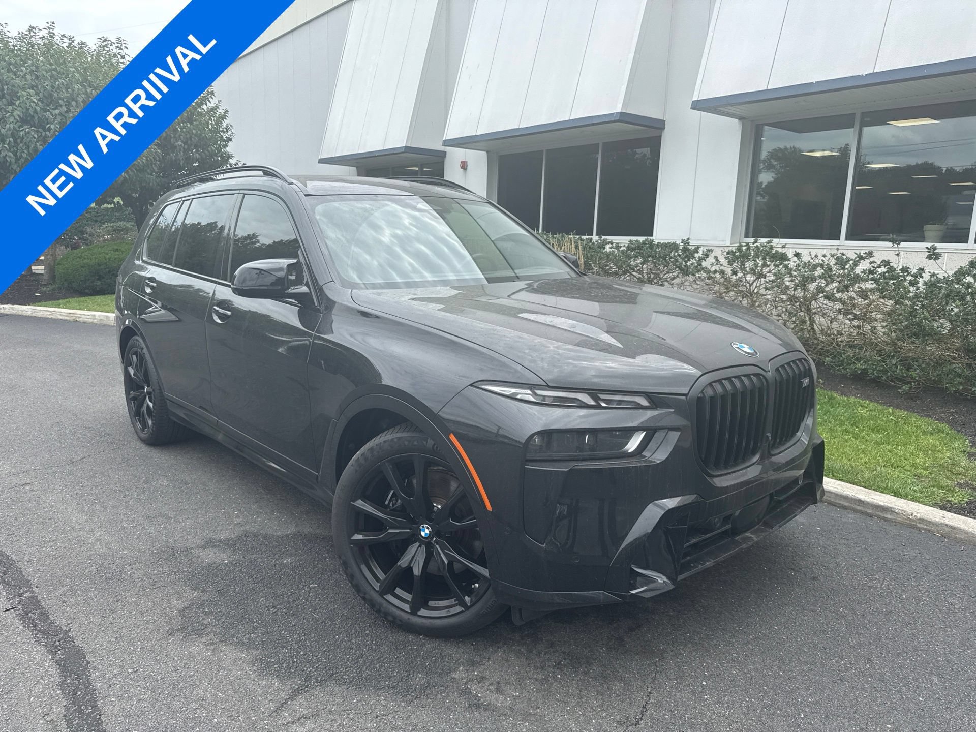 Used 2025 BMW X7 M60i w/ Executive Package