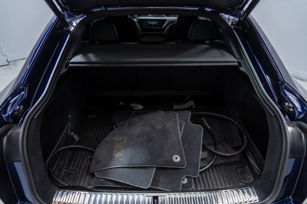 Certified 2023 Audi e-tron S Prestige w/ Prestige Package AWD/4WD image 31