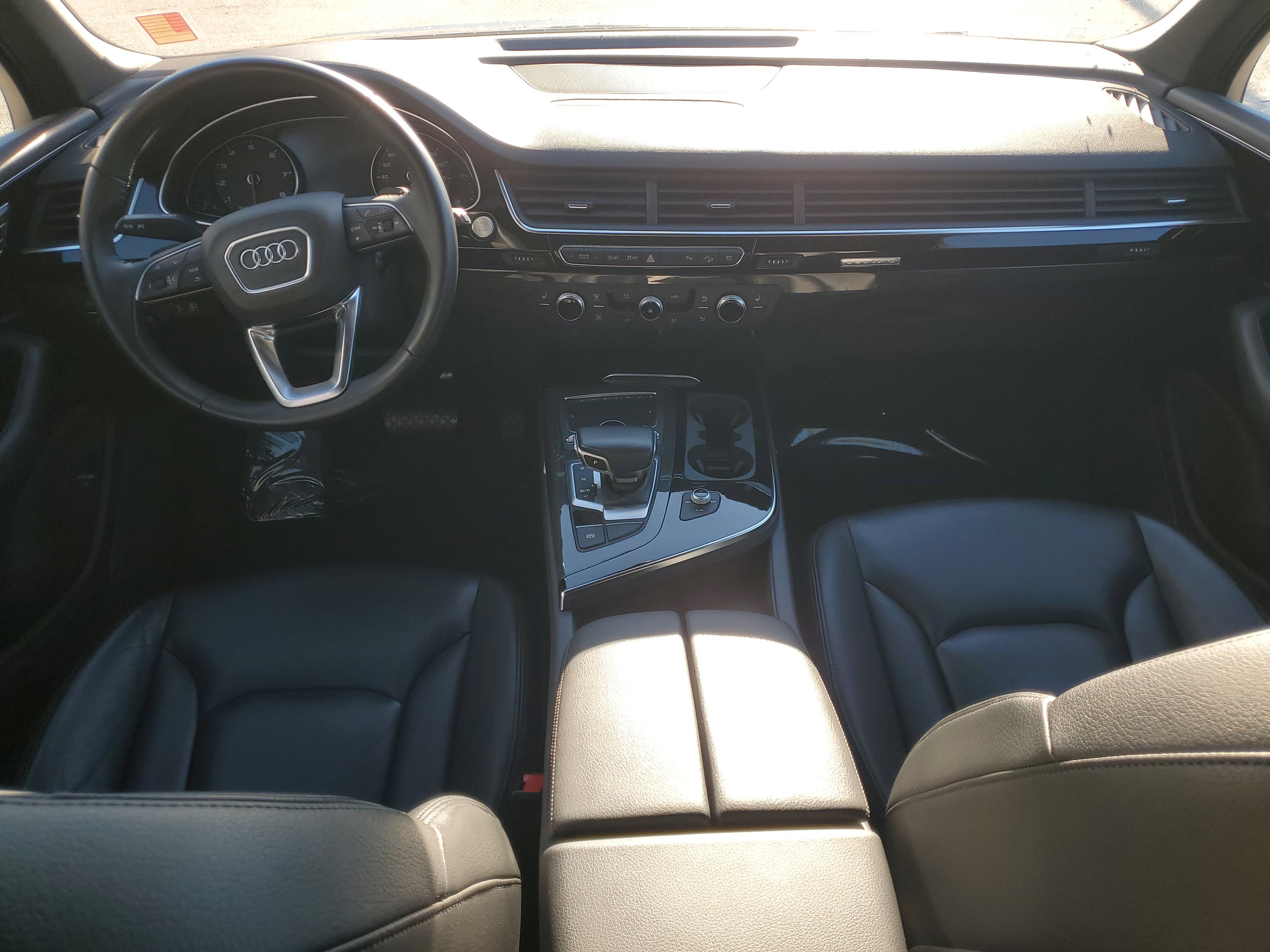 Used 2019 Audi Q7 3.0T Premium image 21