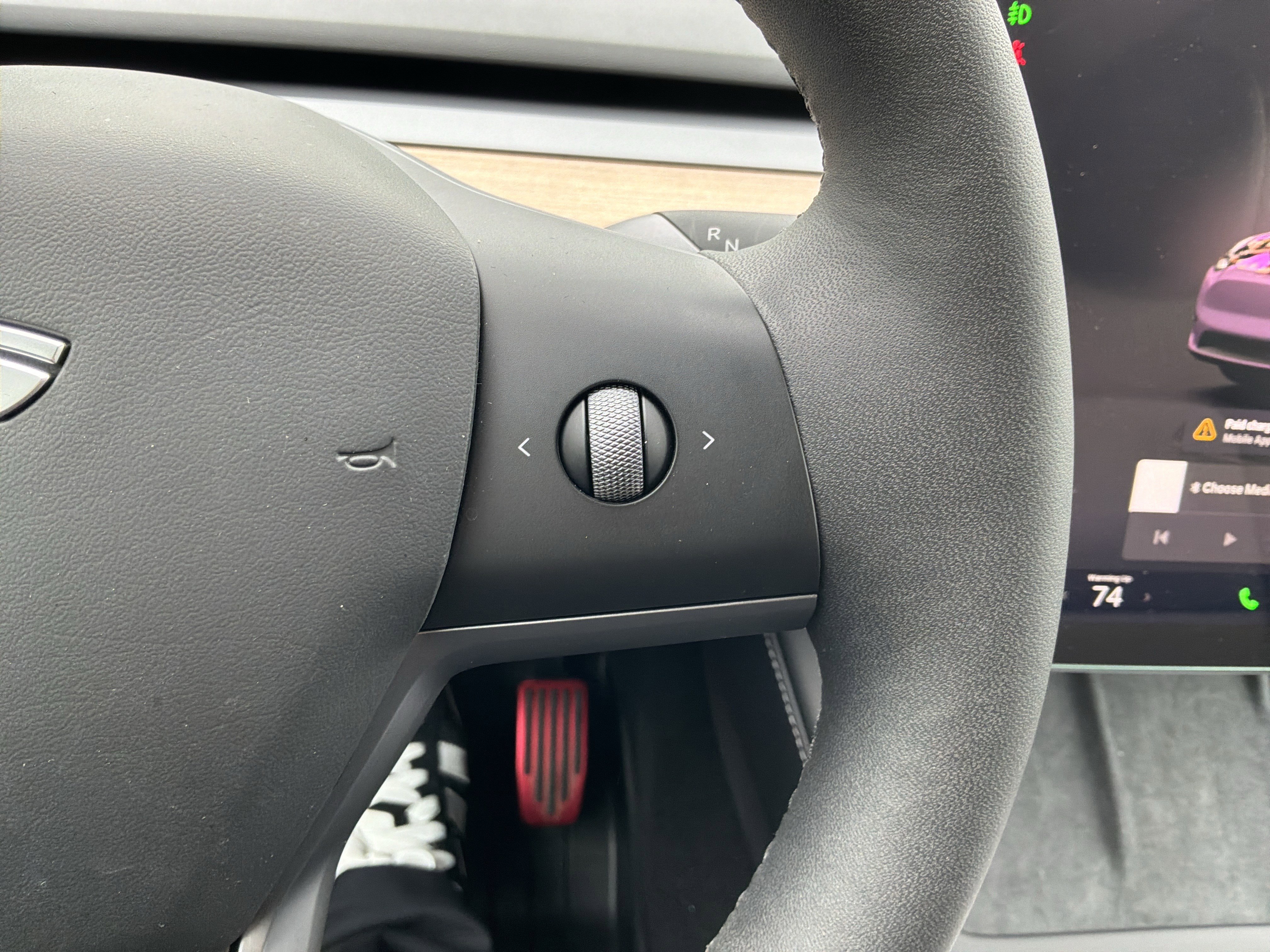 Used 2024 Tesla Model Y Long Range AWD/4WD image 20