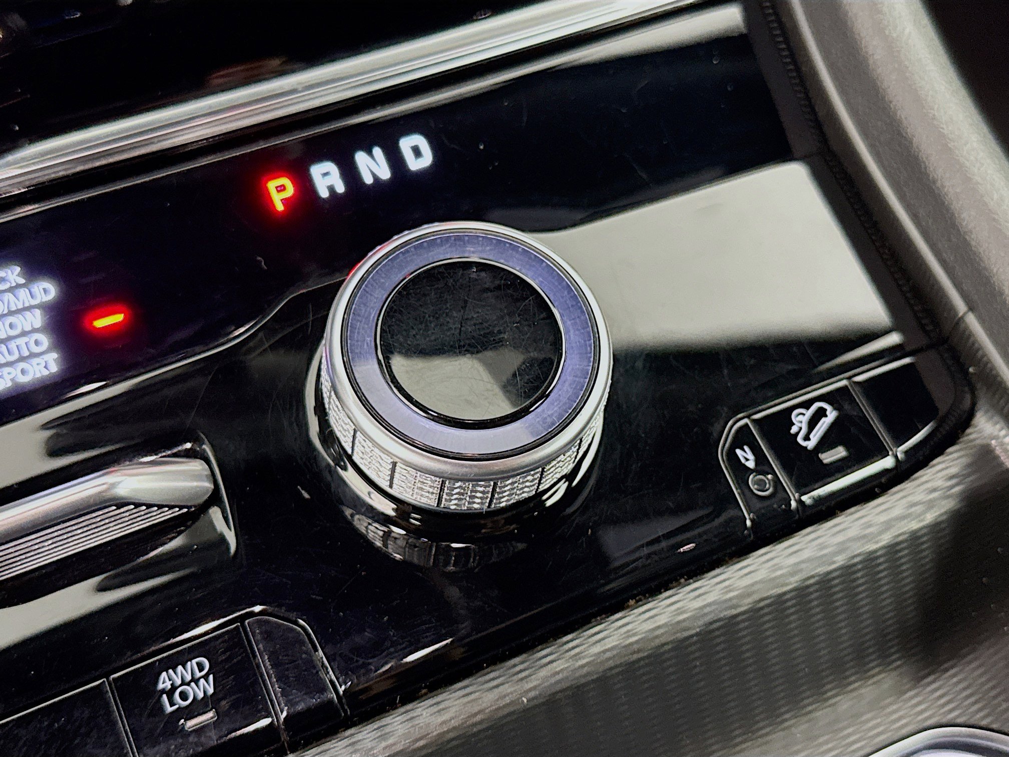 Used 2024 Jeep Grand Cherokee Limited 4xe image 19