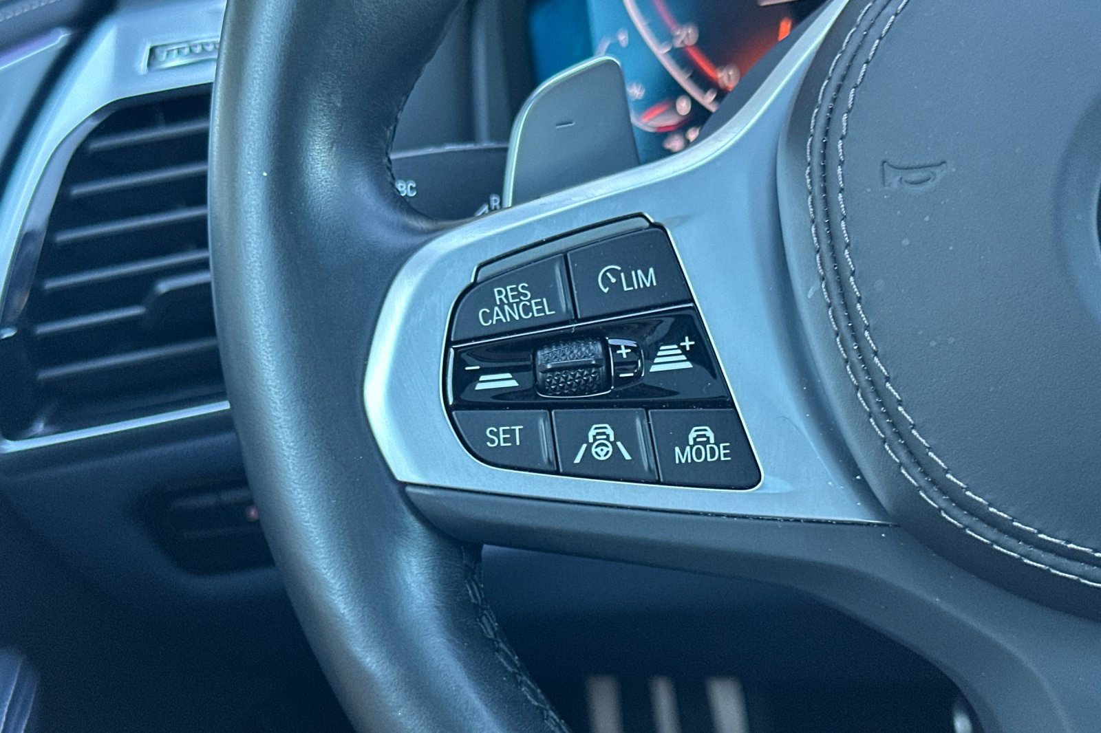 Certified 2024 BMW 840i Gran Coupe RWD image 29