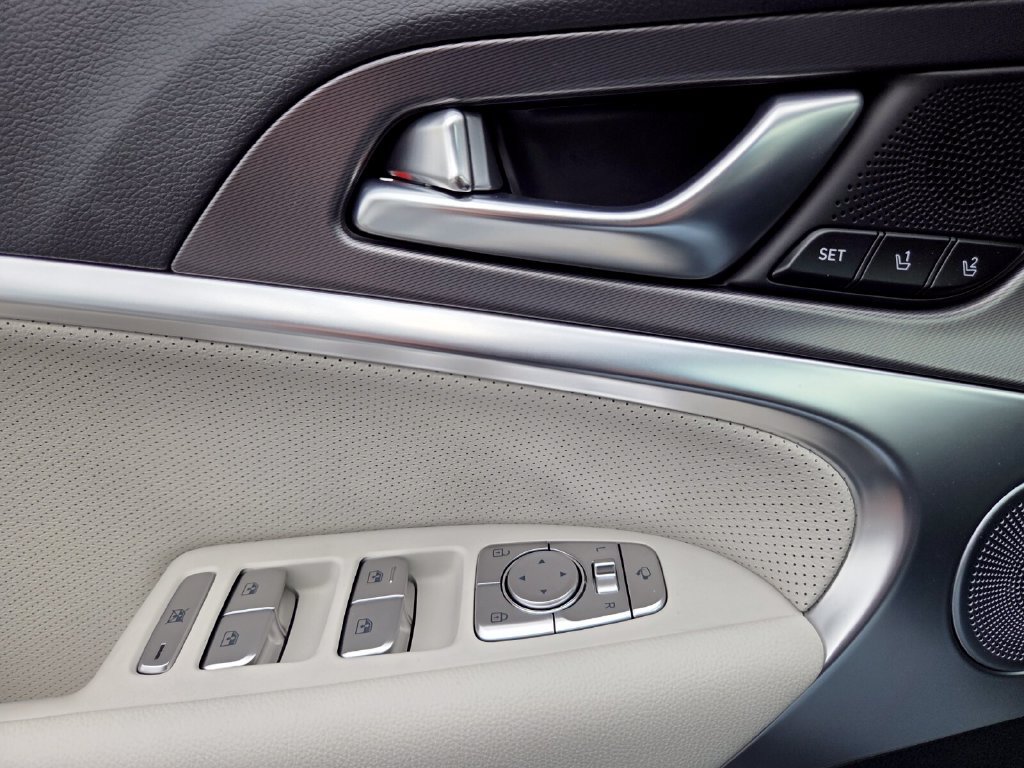 New 2026 Genesis G70 3.3T Sport Prestige RWD image 30
