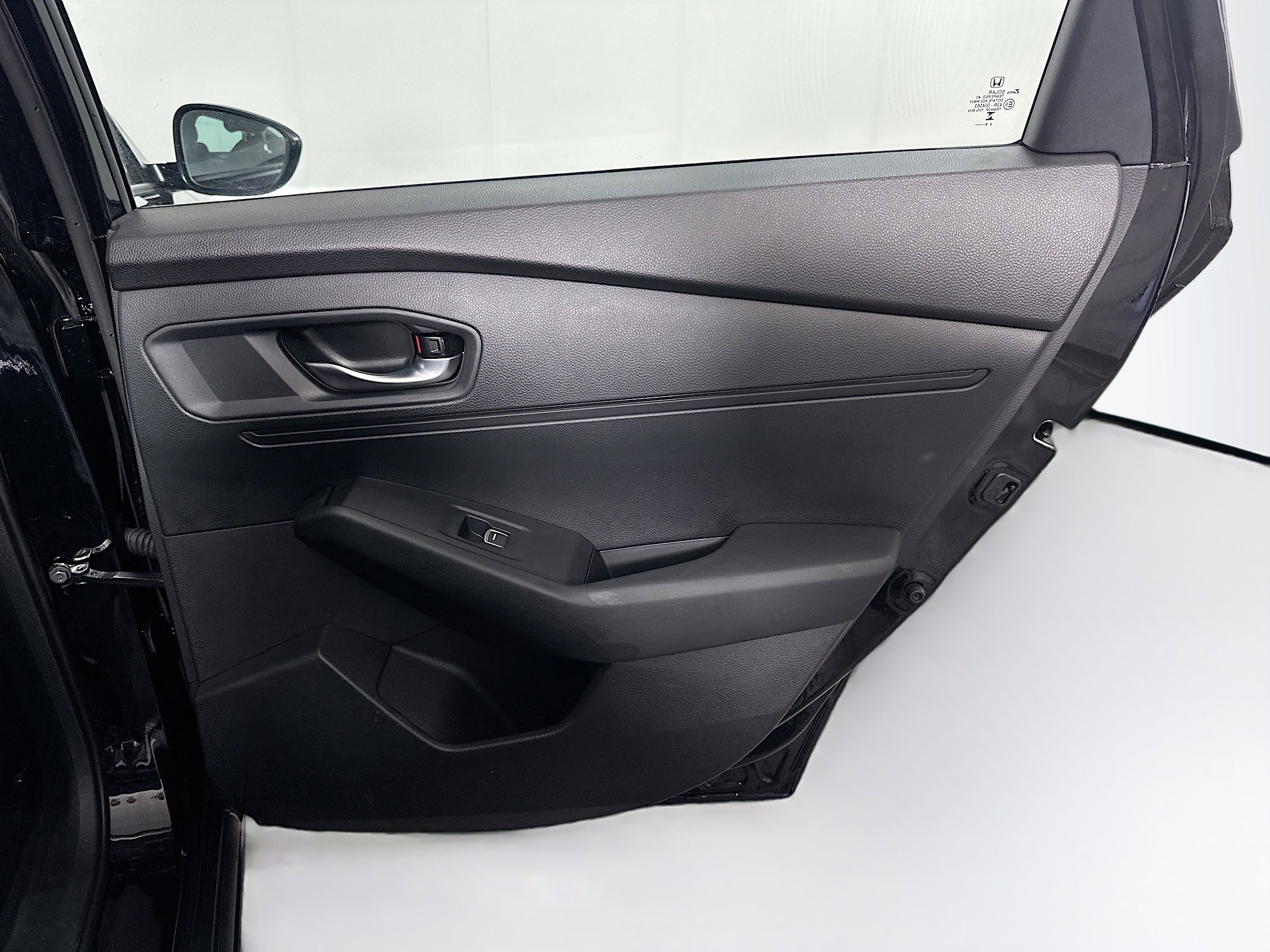 Used 2025 Honda Accord SE image 29