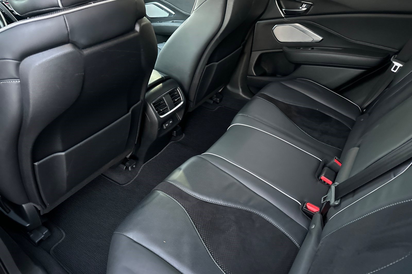 Used 2020 Acura RDX A-Spec image 15