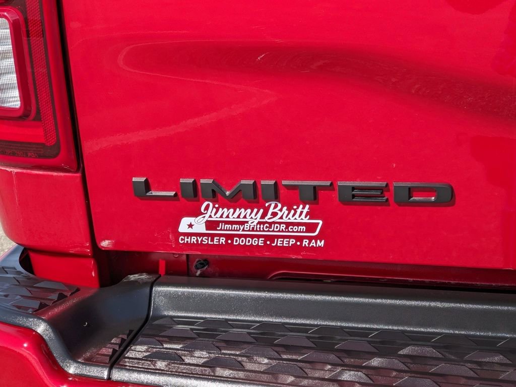 New 2026 RAM 2500 Limited image 29