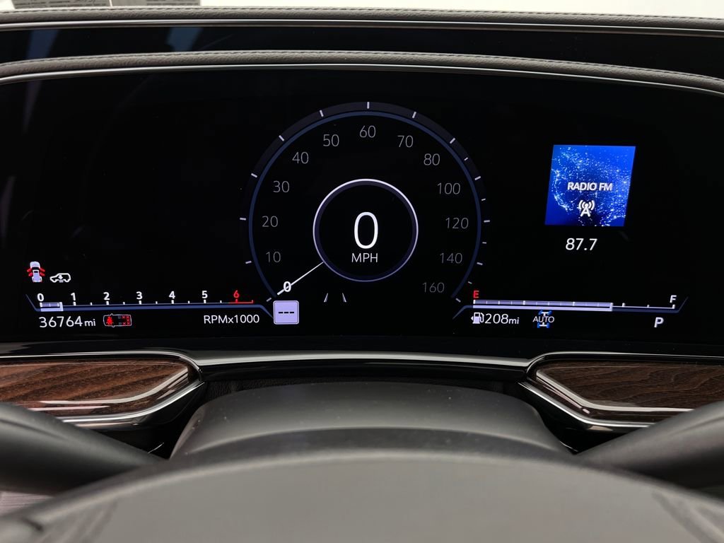 Used 2023 Cadillac Escalade ESV Sport Platinum image 30