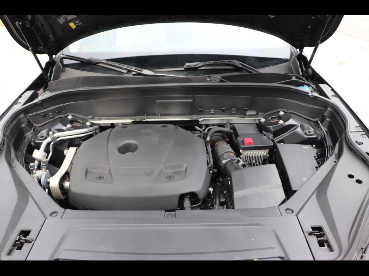 Used 2022 Volvo XC90 T6 Momentum AWD/4WD image 43