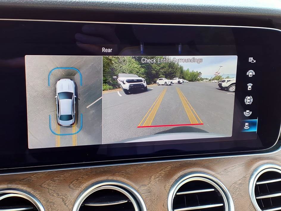 Used 2022 Mercedes-Benz E 350 Sedan image 20