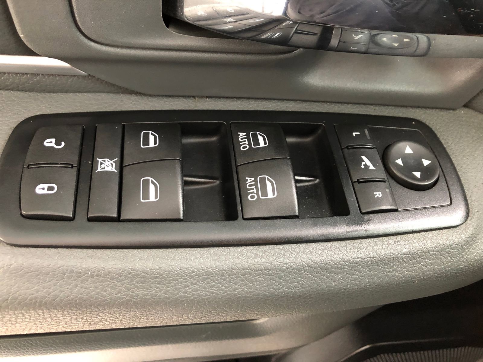 Used 2016 RAM 1500 Big Horn AWD/4WD image 34