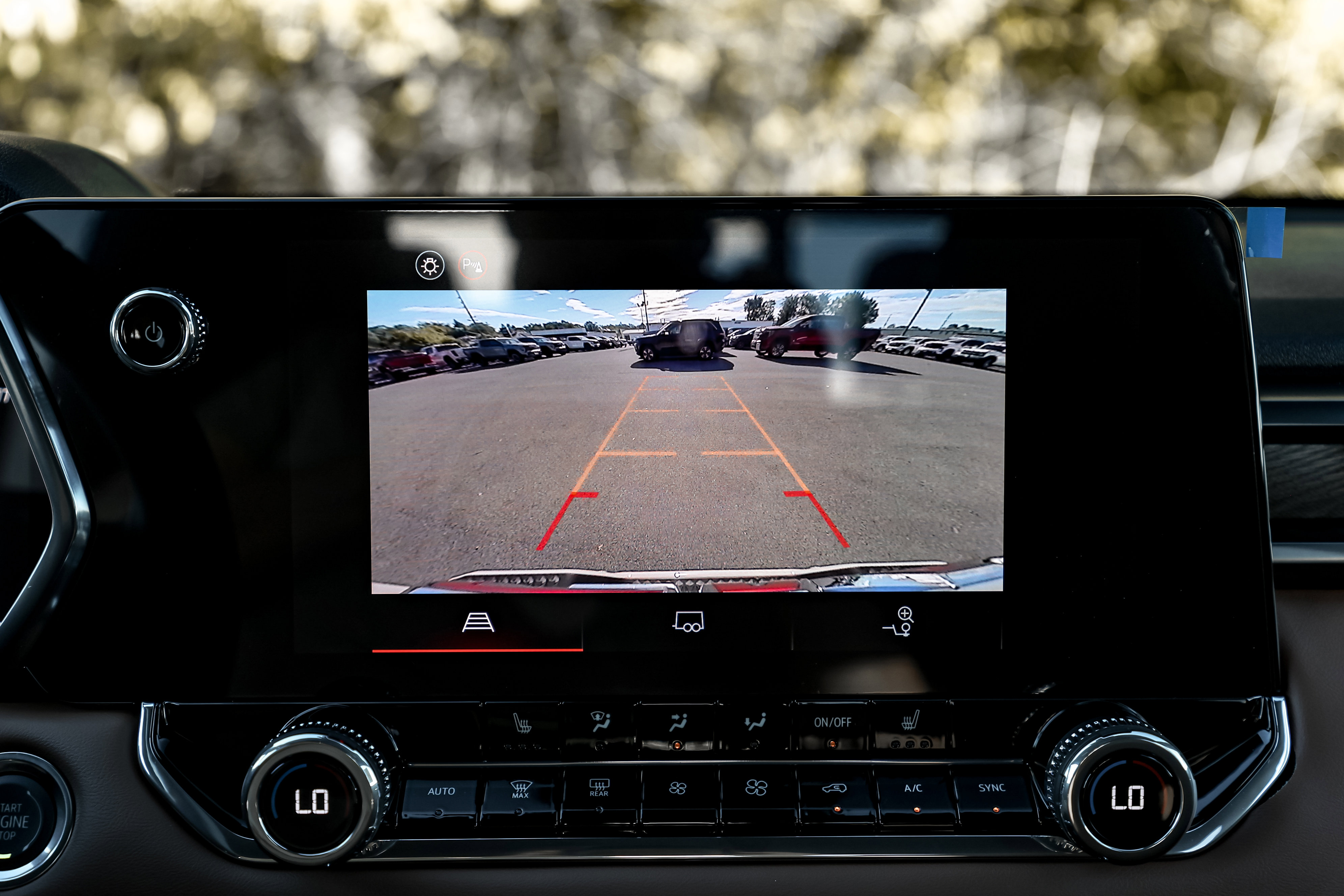 New 2026 GMC Canyon AT4 image 39