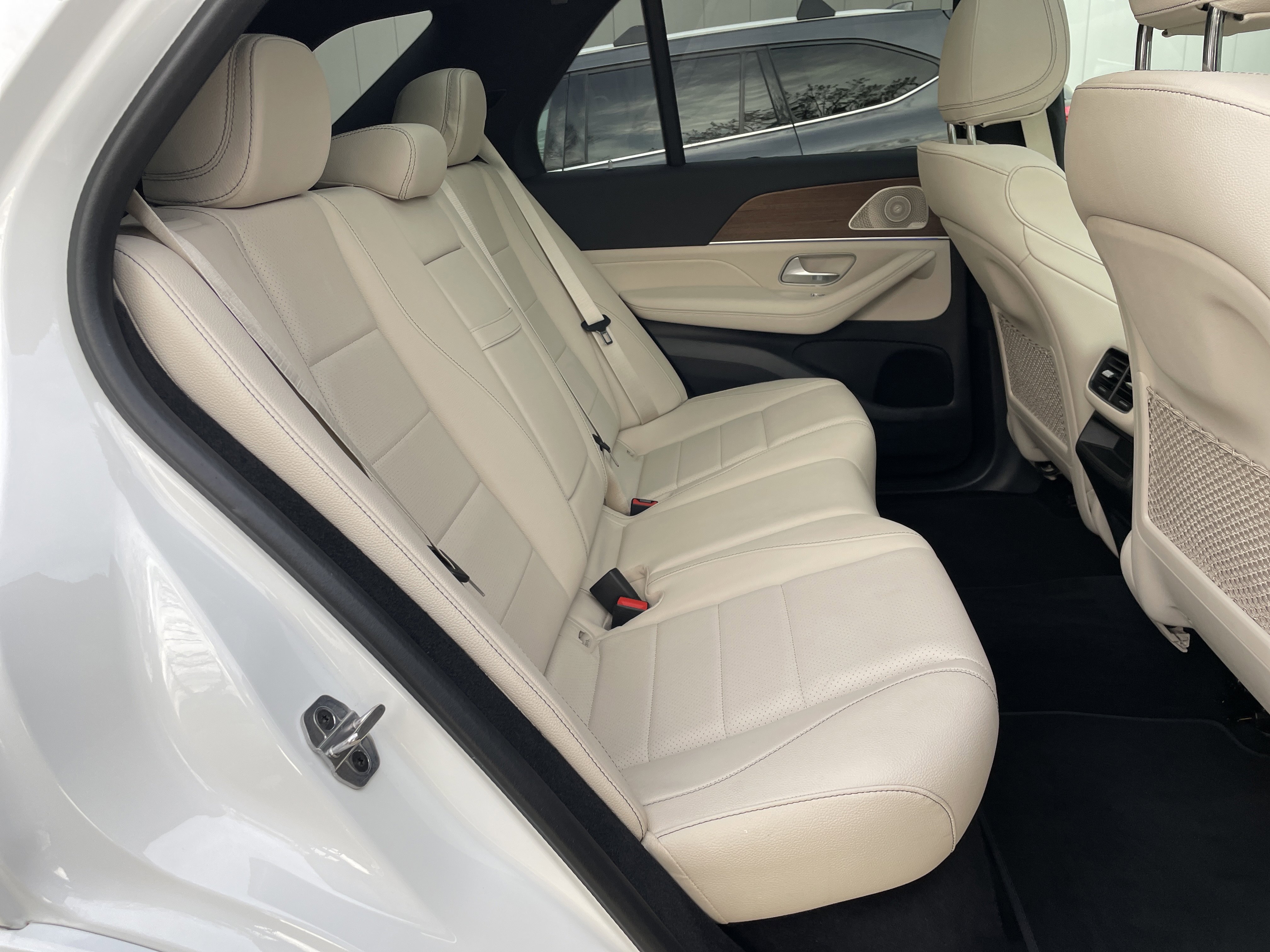 Certified 2025 Mercedes-Benz GLE 450 4MATIC image 44