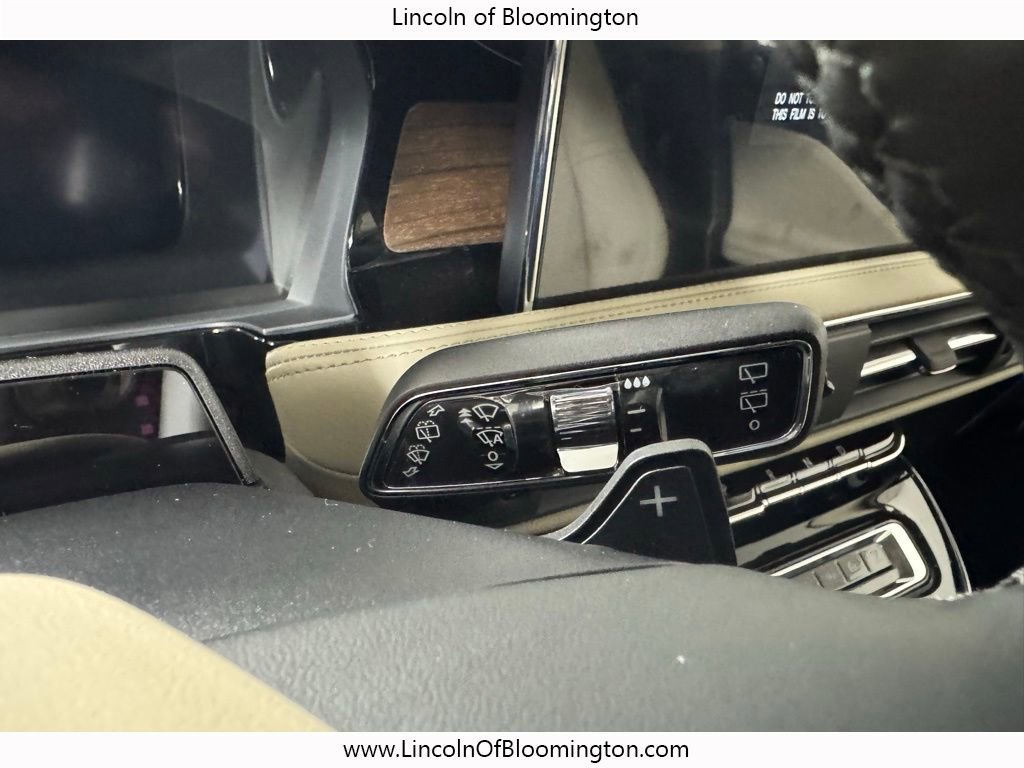 New 2026 Lincoln Corsair Reserve image 31