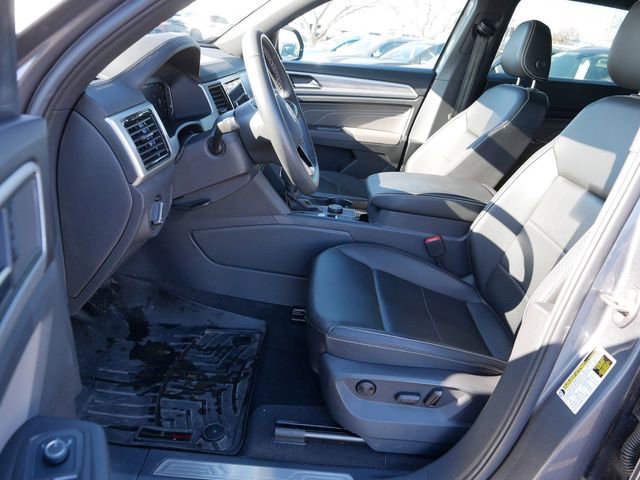 Certified 2023 Volkswagen Atlas Cross Sport SE image 13