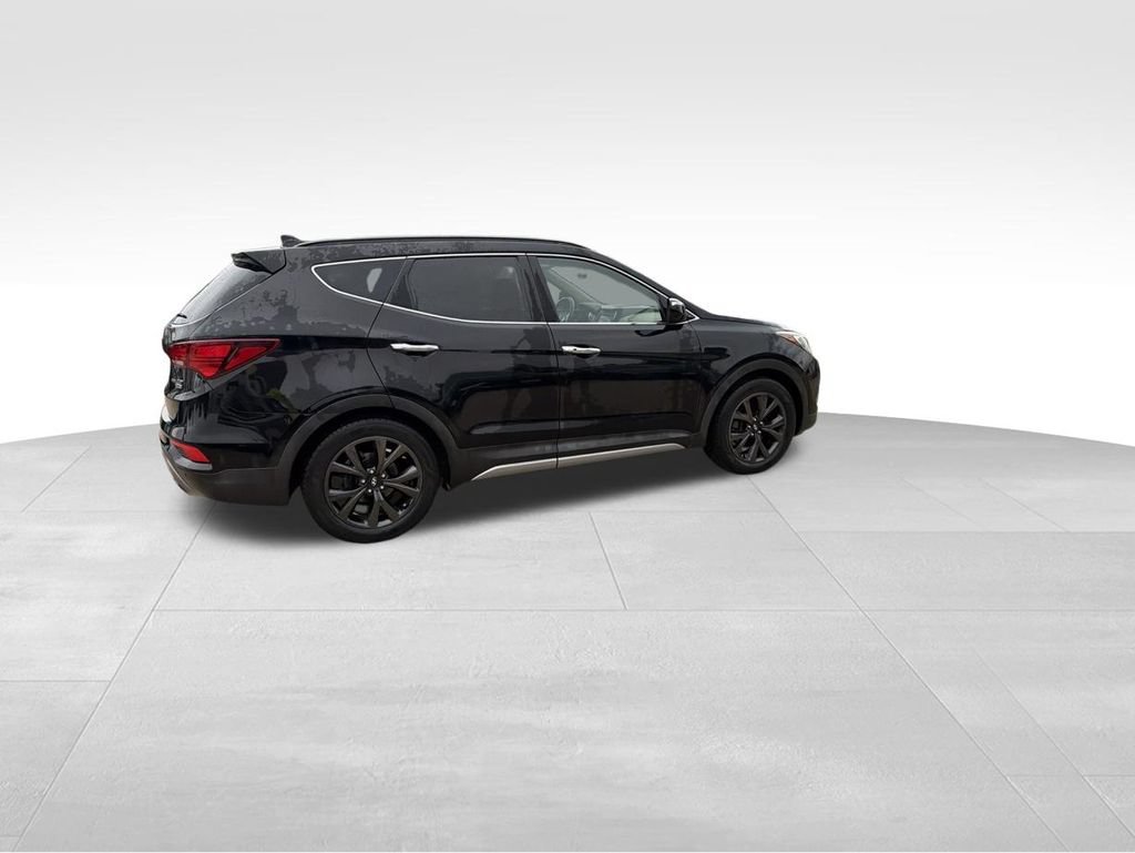 Used 2017 Hyundai Santa Fe Sport FWD image 11