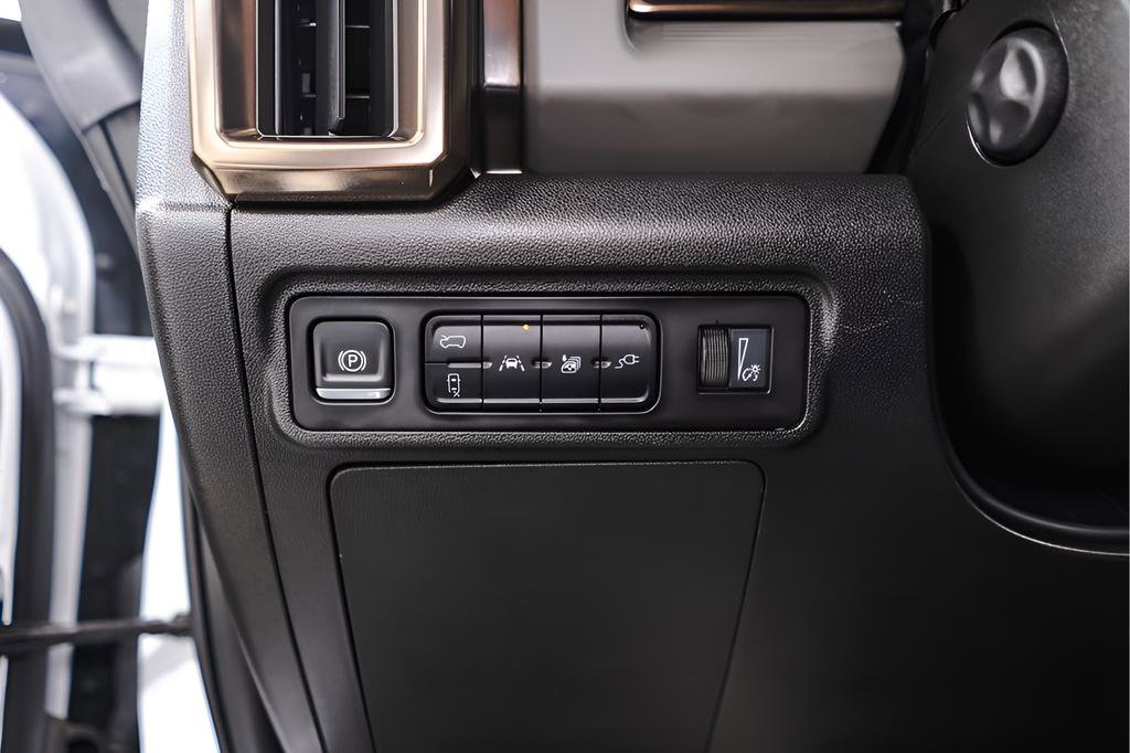 Used 2024 GMC Hummer EV 3X image 21