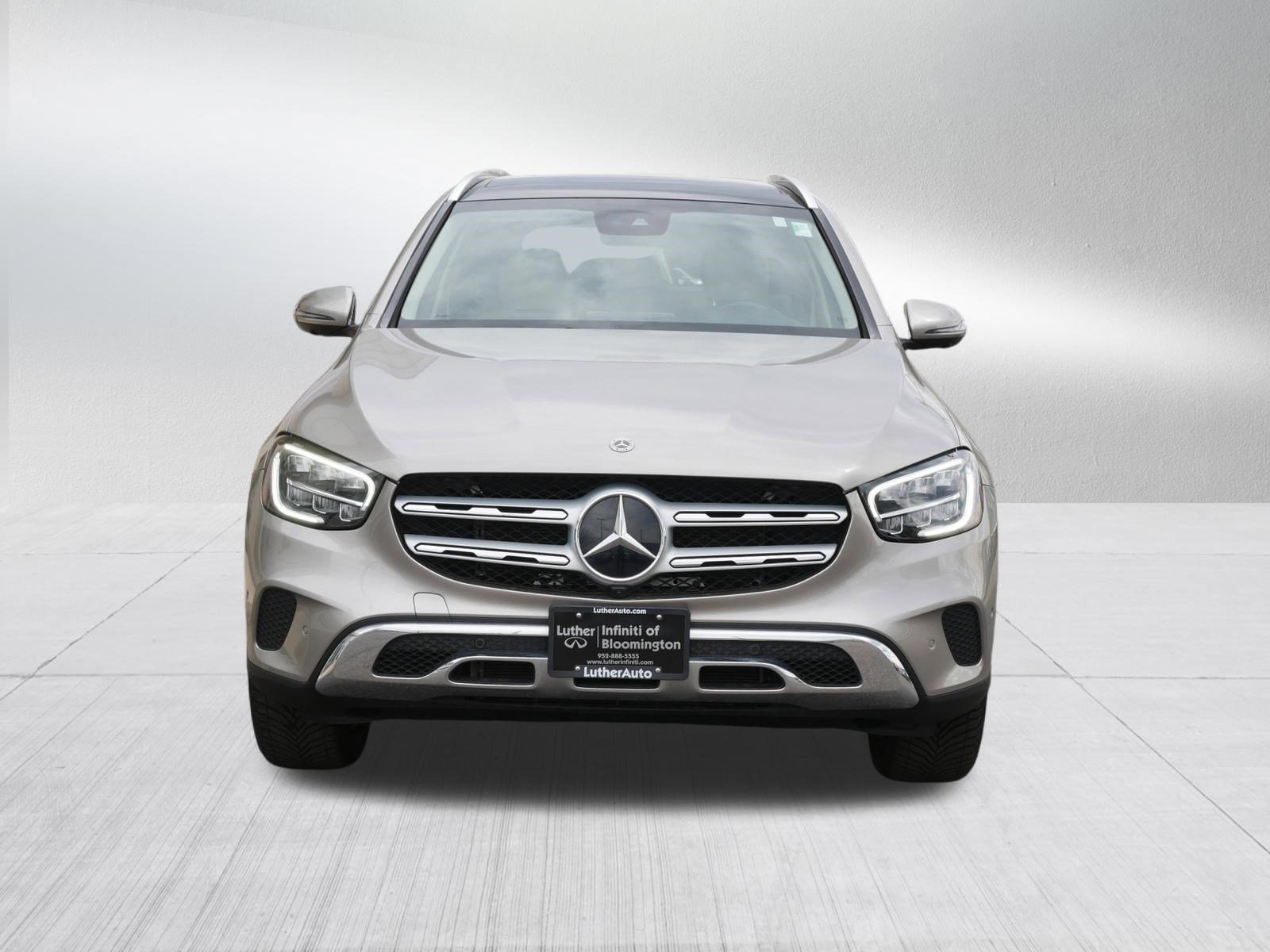 Used 2022 Mercedes-Benz GLC 300 4MATIC image 2