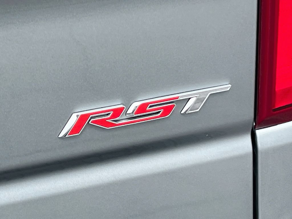 Used 2023 Chevrolet Silverado 1500 RST AWD/4WD image 33