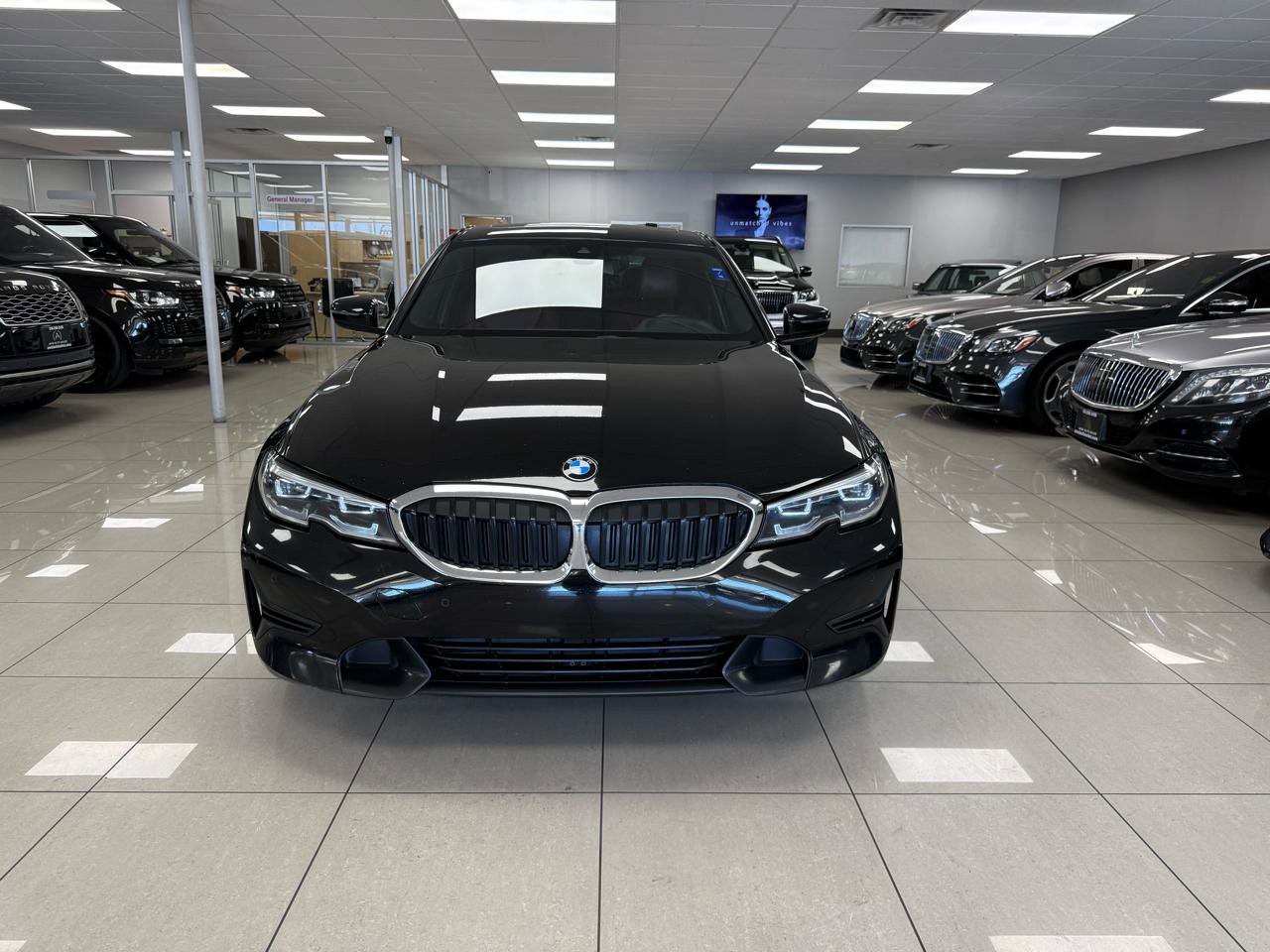 Used 2022 BMW 330i Sedan w/ Driving Assistance Package image 5