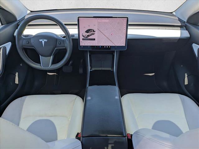 Used 2020 Tesla Model Y Long Range image 18