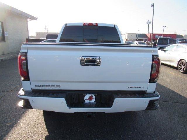 Used 2016 GMC Sierra 1500 Denali w/ Enhanced Driver Alert Package image 6