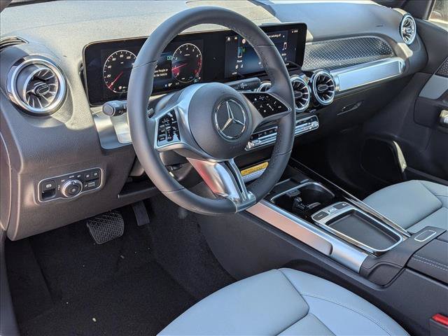 New 2026 Mercedes-Benz GLB 250 image 3