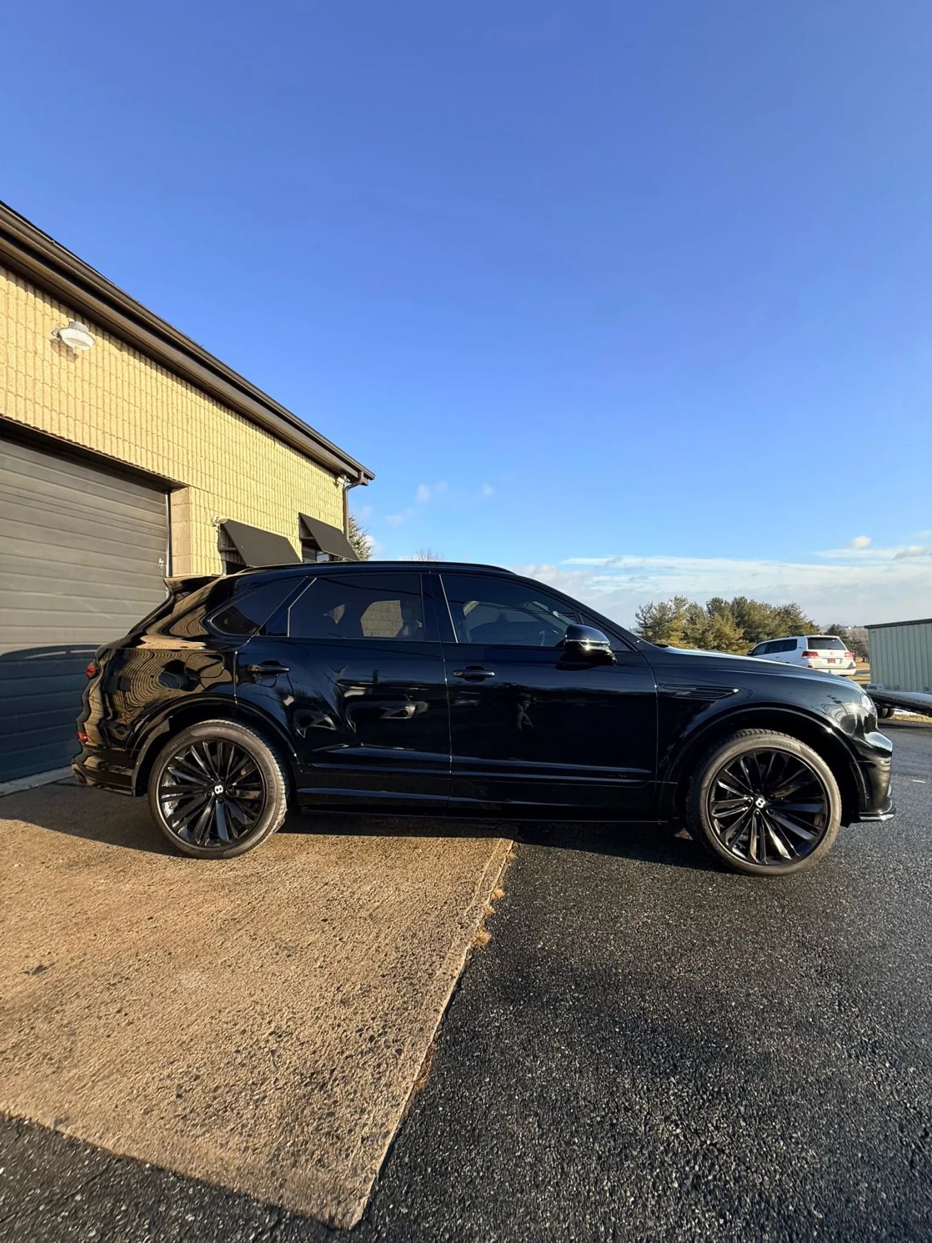 Used 2022 Bentley Bentayga Speed image 2