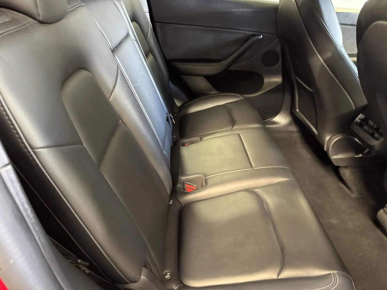 Used 2022 Tesla Model Y Performance image 7