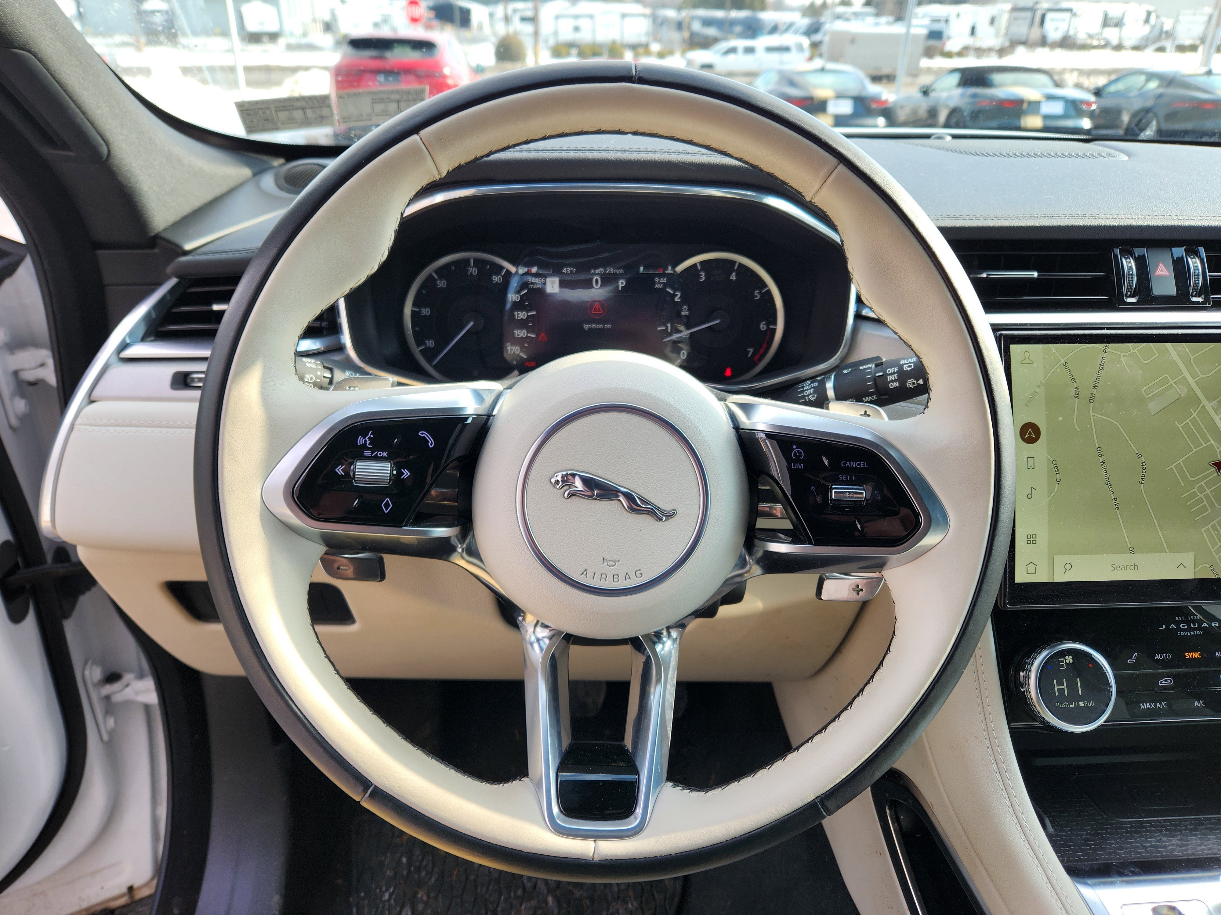 Certified 2023 Jaguar F-PACE S image 17