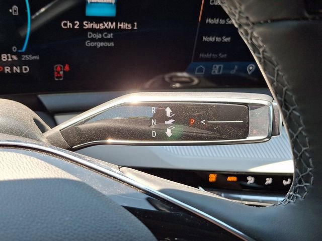 New 2026 Cadillac Optiq Luxury 2 AWD/4WD image 10
