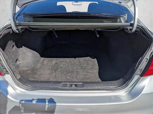 Used 2017 Nissan Altima 2.5 SL image 6