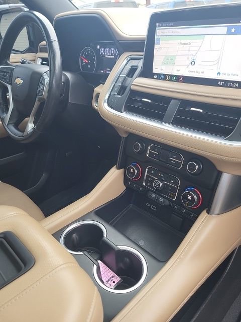 Used 2021 Chevrolet Suburban Premier w/ Premium Package image 8