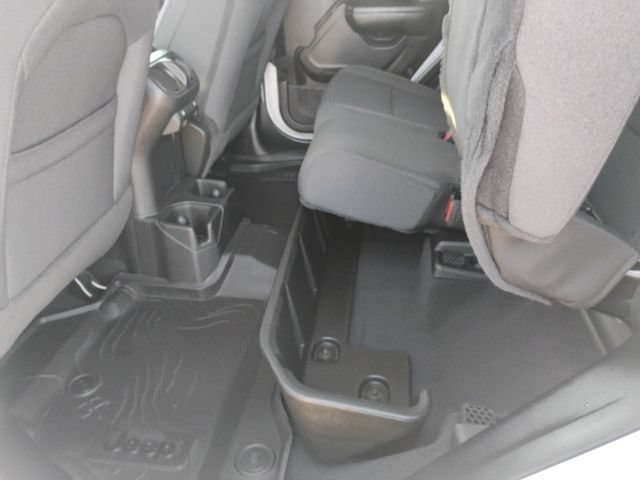 New 2026 Jeep Gladiator Sport AWD/4WD image 14