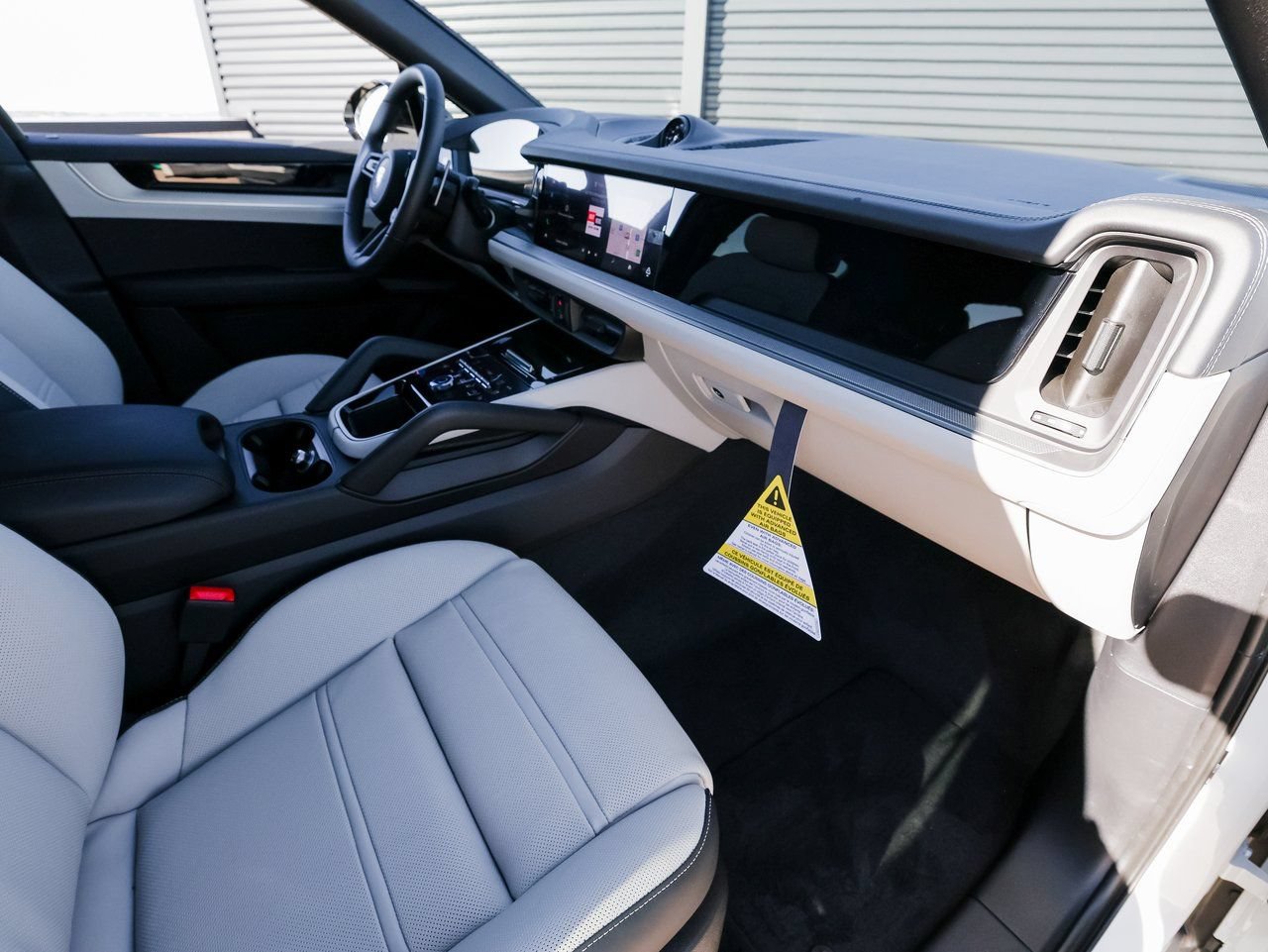 Certified 2026 Porsche Cayenne Coupe AWD/4WD image 27