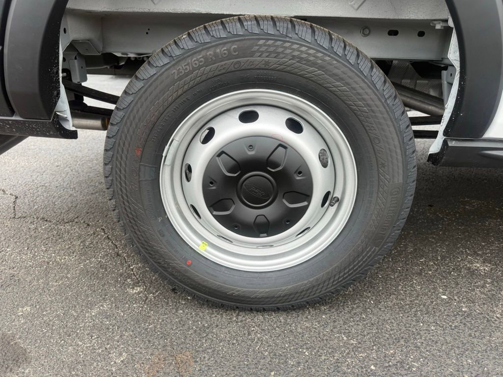 New 2026 Ford Transit 250 Low Roof w/ Load Area Protection Package RWD image 51