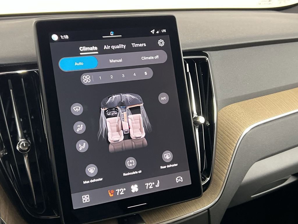 New 2026 Volvo XC60 B5 Plus w/ Climate Package image 13
