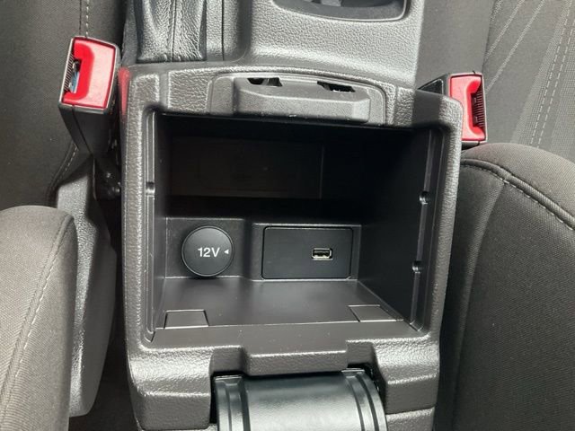 Used 2018 Ford Focus SE image 21