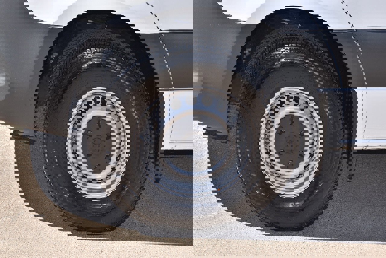 Used 2025 Mercedes-Benz Sprinter 2500 image 37