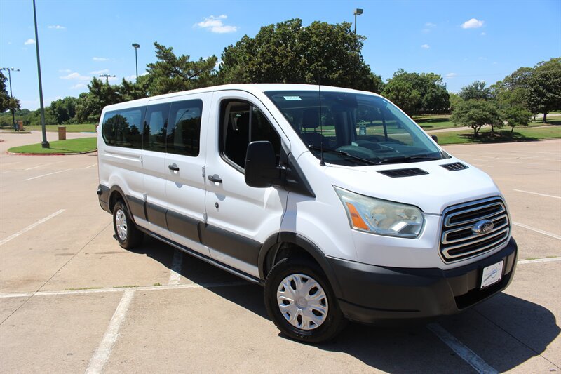 Used 2016 Ford Transit 350 XLT RWD image 6