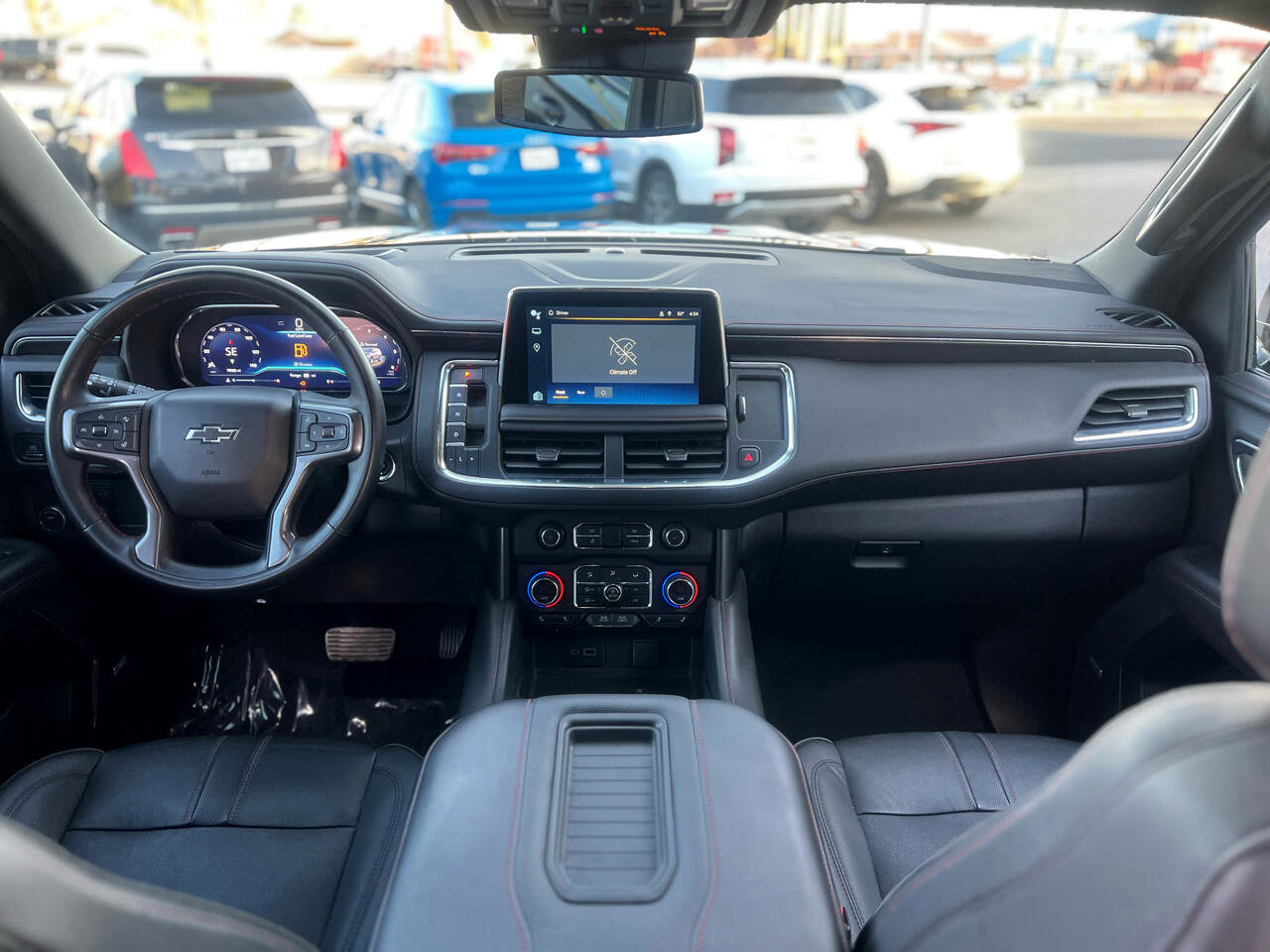 Used 2023 Chevrolet Suburban RST w/ Luxury Package image 23