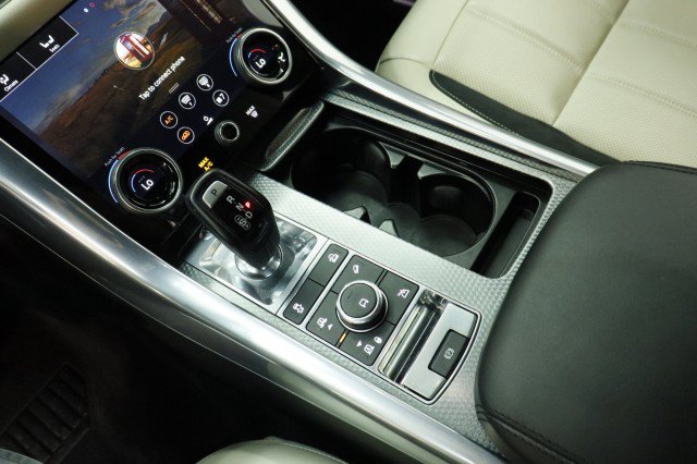 Used 2019 Land Rover Range Rover Sport Supercharged AWD/4WD image 19